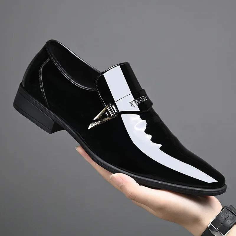 White Leather Shoes for Men 2025 New Patent Leather Business Men Casual Shoes Slip on Party Dress Footwear Pointed Toe Loafers