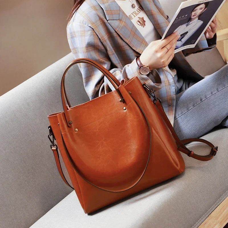 Genuine Leather Tote Bag for Women Large Capacity Oil Wax Leather Top Handle Shoulder Bag Vintage Luxury Designer Handbag
