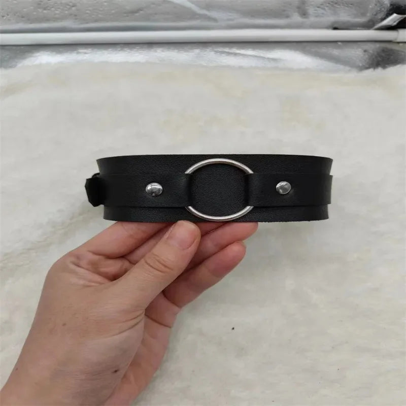 Leather Arm Band for Men, Metal Ring Upper Arm Cuff, Wristband Collar, Punk Leather Strap Jewelry Accessories