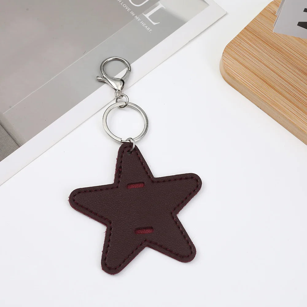 Glasses Holder Bag Charm Novelty Leather Keychain Prevent Scratches Eyeglass Sleeve Womens Beach Vacation Party Bar Accessories