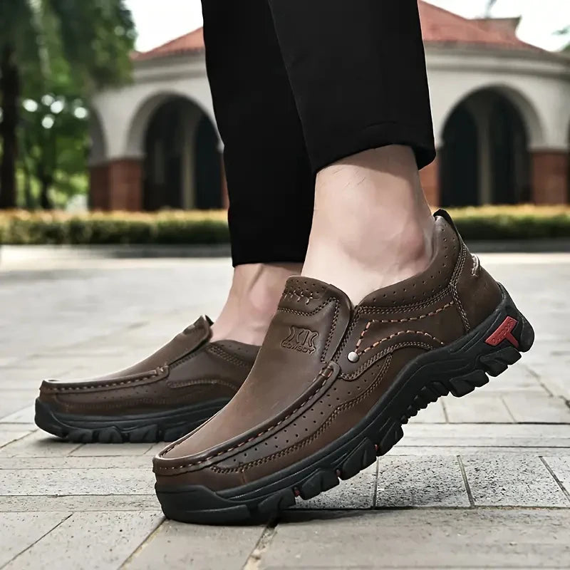 Handmade Leather Men Shoes Casual Outdoor Slip On Loafers Men Leather Shoes Flats Moccasins Walking Shoes Non-Slip Dropshipping