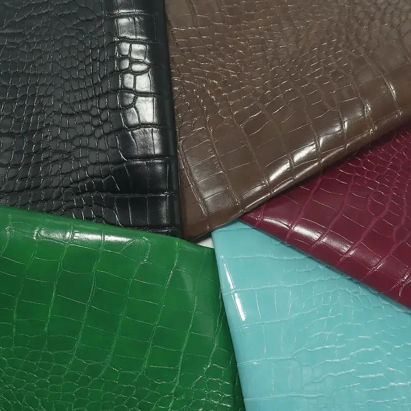 30×135cm Embossed Crocodile Pattern Faux Leather for Decorative Covering Bookbinding Wallet Making Handicrafts DIY Art Projects