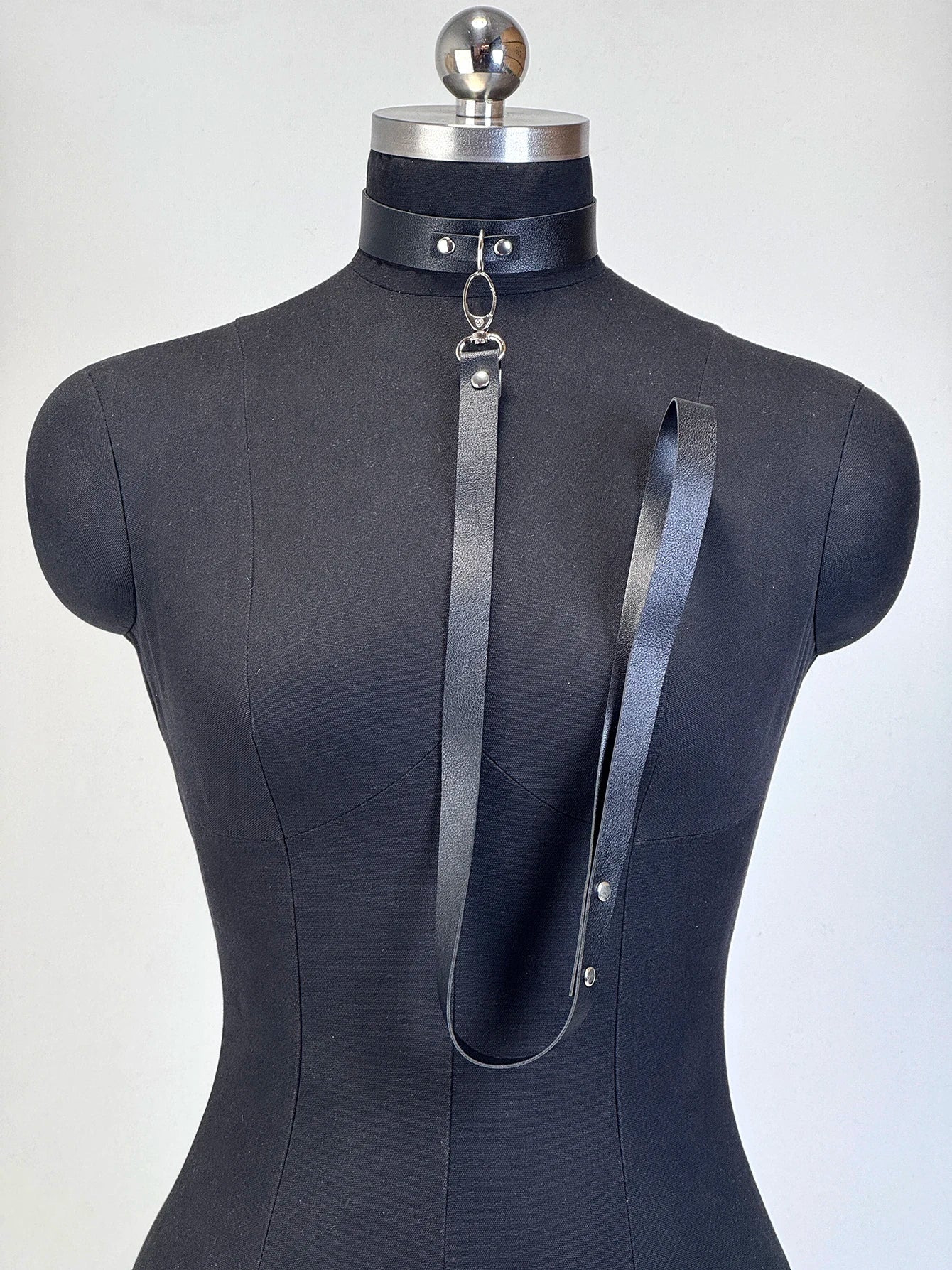 Alt Fashion Pu Leather Neck Harness Belt for Women Goth Collar Leash Jewelry Fashion Women's Lingiere Belt Exotic Accessories