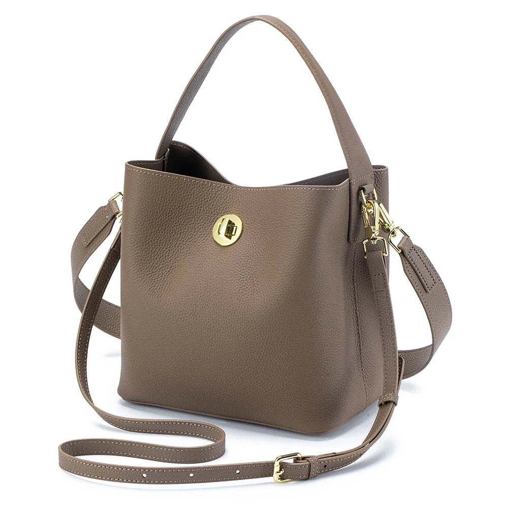 2025 New Genuine Leather Tote Bag for Woman Casual Real Cow Leather Bucket Handbag Fashion Ladies Shoulder or Messenger Bags