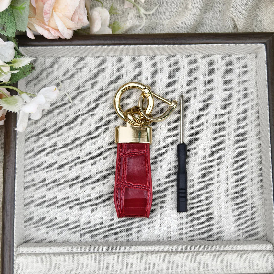 New Style Leather Car Keychain Motorcycle Holder Pendant Charm Keychain Accessories Gift for Gadget Jewelry