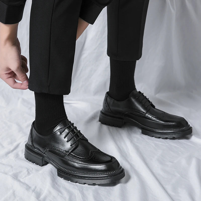 New Leather Shoes for Young Men British Brock Formal Business Increase Casual Black Wedding Groom Lace-Up Men's Shoes