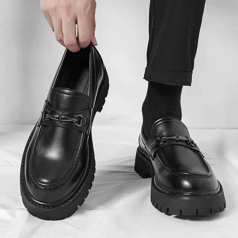 High Quality Designer Shoes British Business Leather Shoes for Men Fashion Loafers Men Solid Color Luxury Platform Shoes for Men